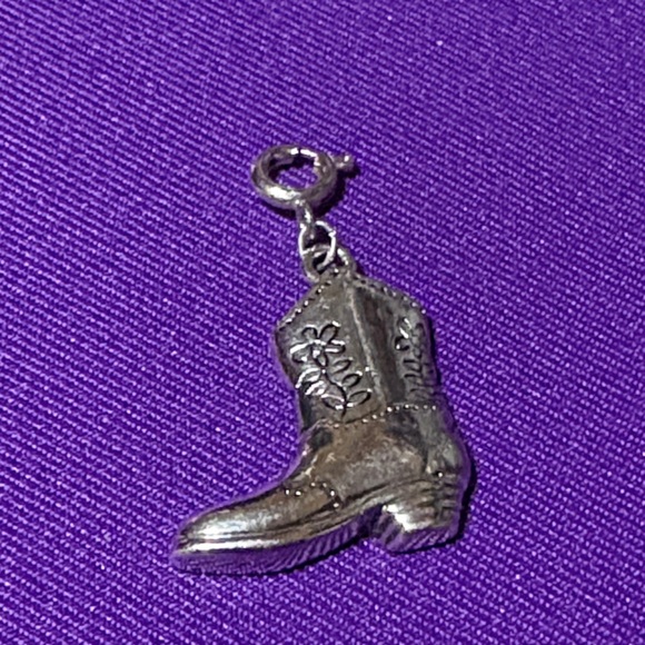 Assorted Charms and Pendants - Bundle of 7 - Picture 8 of 8